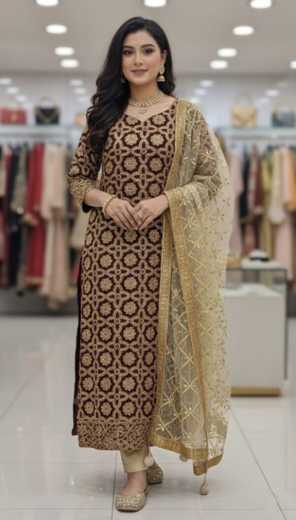 রেডিমেড জর্জেট এমব্রয়ডারি পার্টি ড্রেস